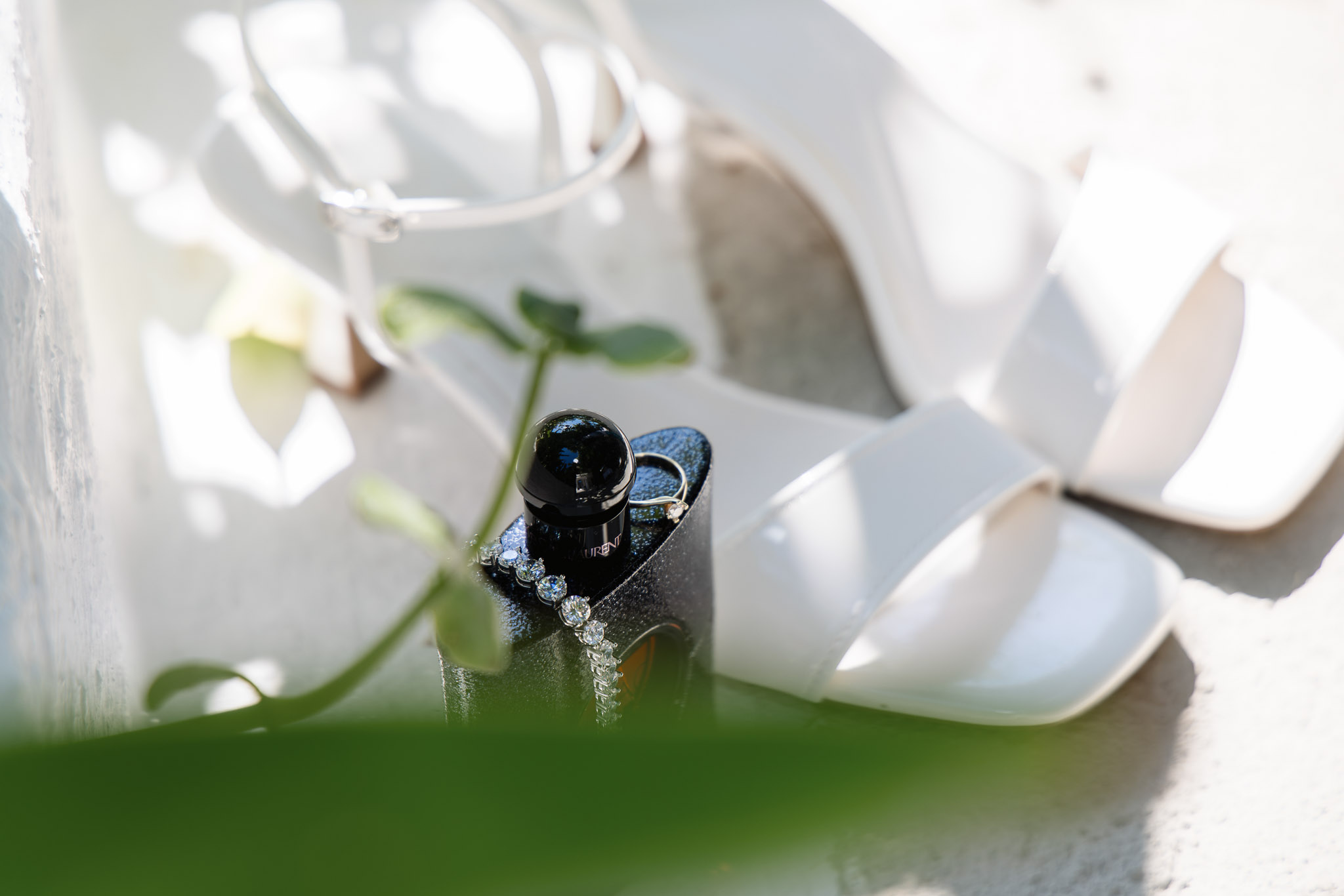 wedding-prep-kalamata-bride-2 φωτογράφιση ζευγαριού Καλαμάτα prewedding session Messinia