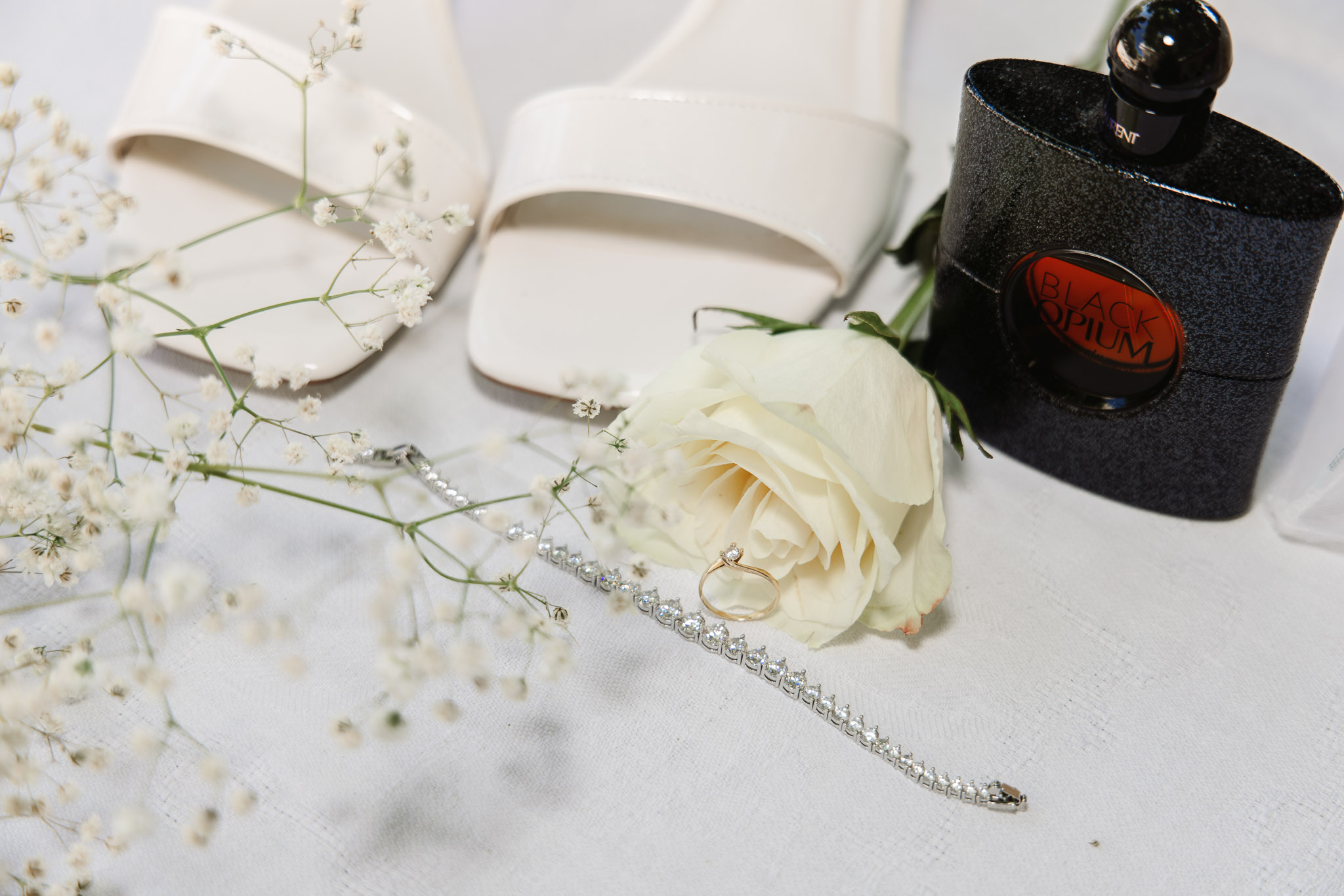 wedding-prep-kalamata-bride-3 φωτογράφιση ζευγαριού Καλαμάτα prewedding session Messinia