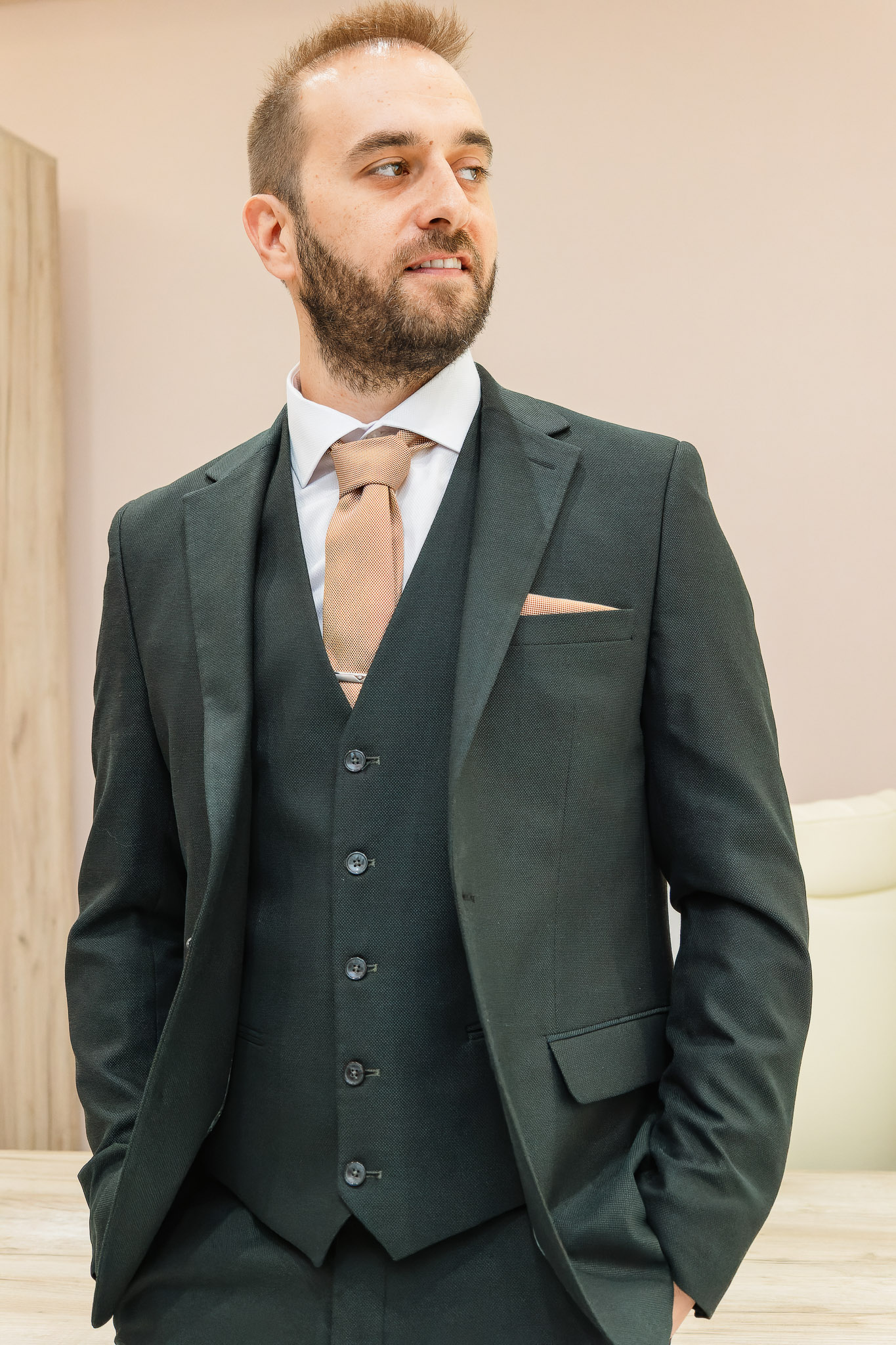 wedding-prep-kalamata-groom-5